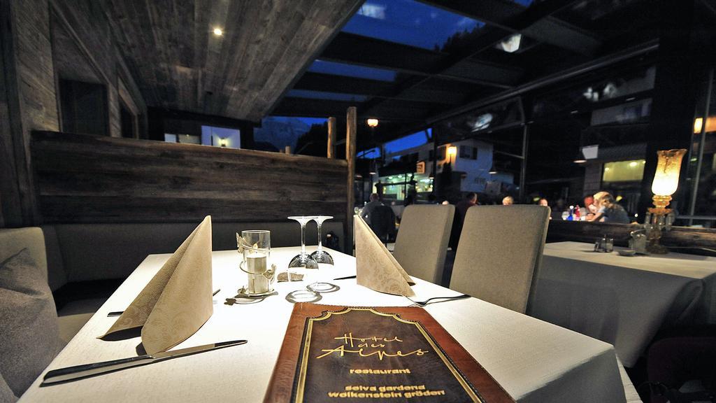 Hotel Des Alpes Selva di Val Gardena Zewnętrze zdjęcie